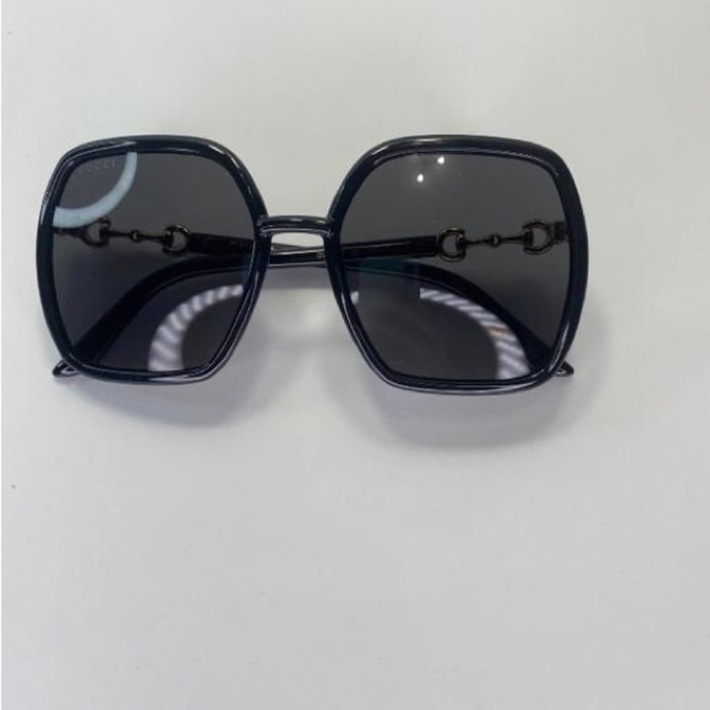 New 💯 Authentic Gucci Black Grey Square Ladies Gg0890s 001 55 Sunglasses - Picture 10 of 16